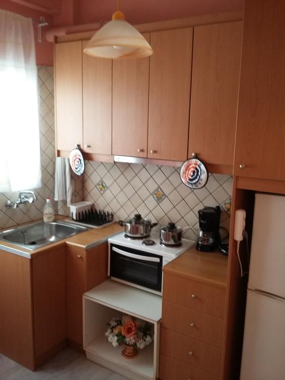 Apartment Michalis By The Sea Луца Экстерьер фото